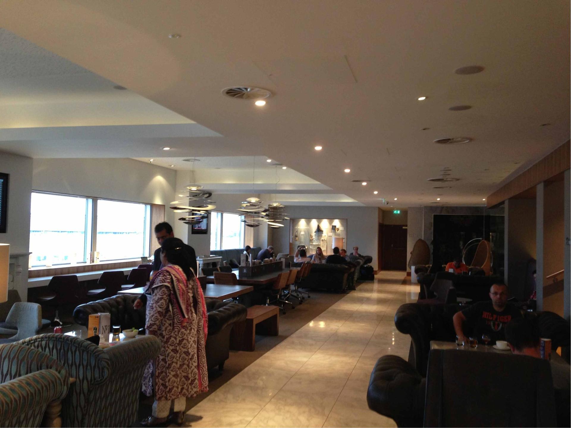 No1 Lounges, Heathrow Terminal 3 image 20 of 33