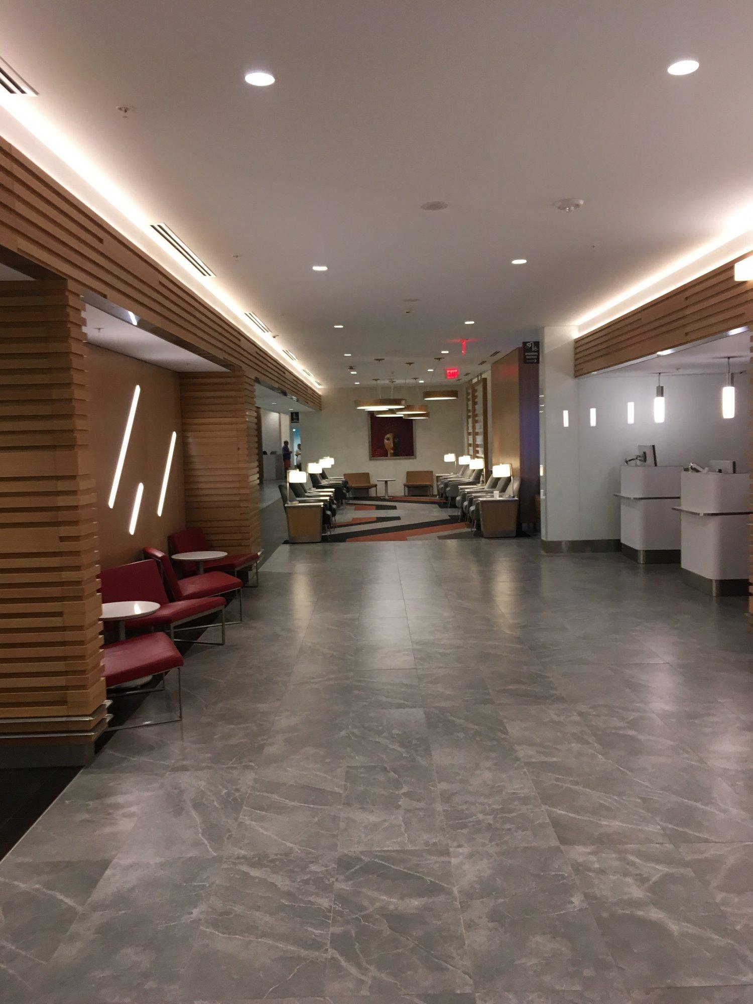 American Airlines Flagship Lounge image 50 of 65