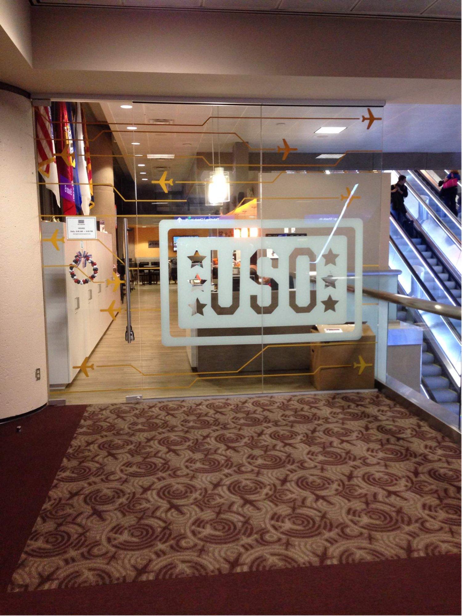 USO Lounge image 8 of 14