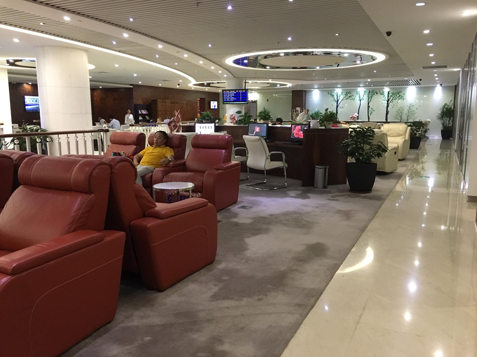 China Southern First/Business Lounge V2 image 8 of 8