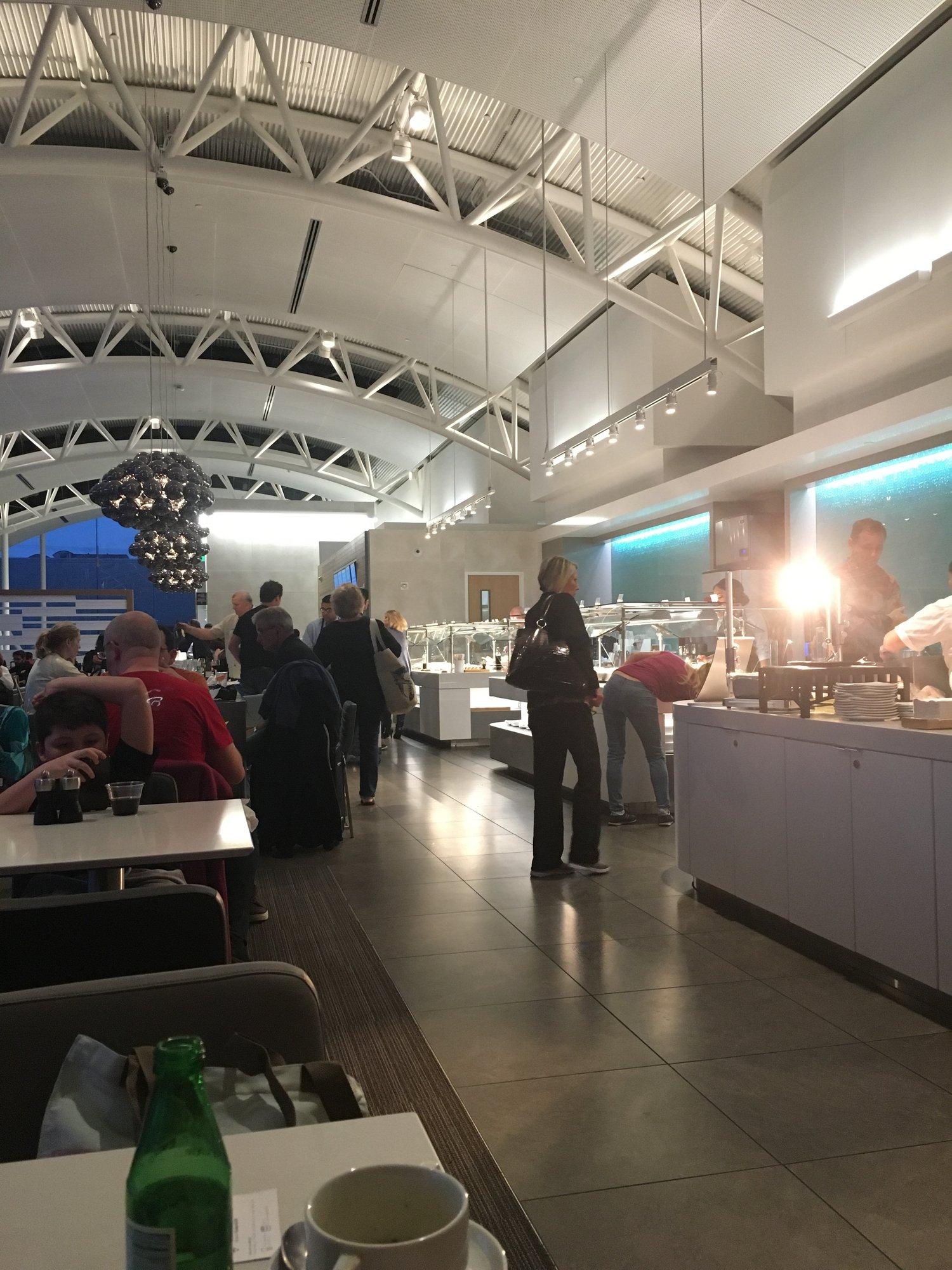 American Airlines Admirals Club image 8 of 17