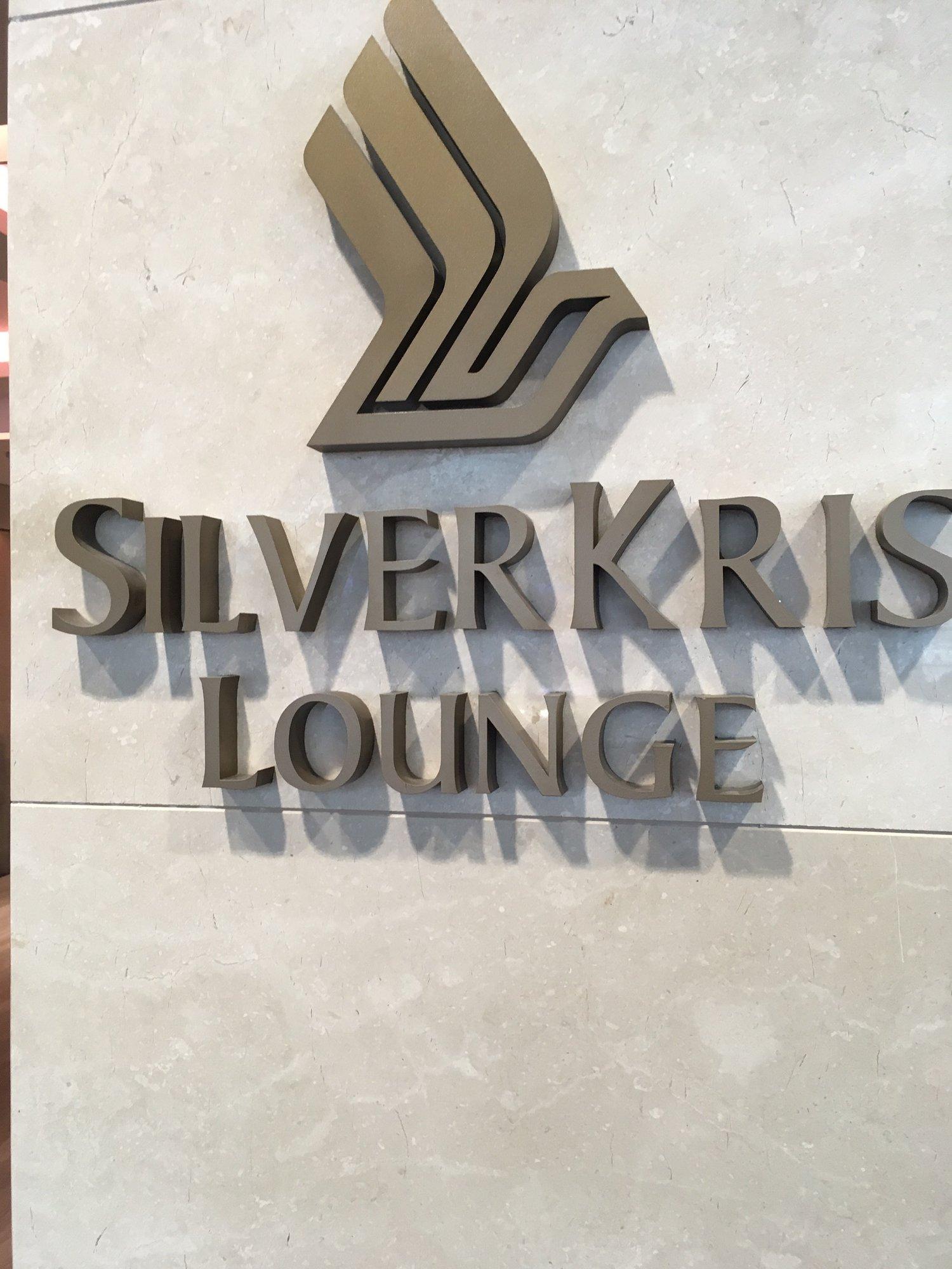 Singapore Airlines SilverKris First Class Lounge image 16 of 17