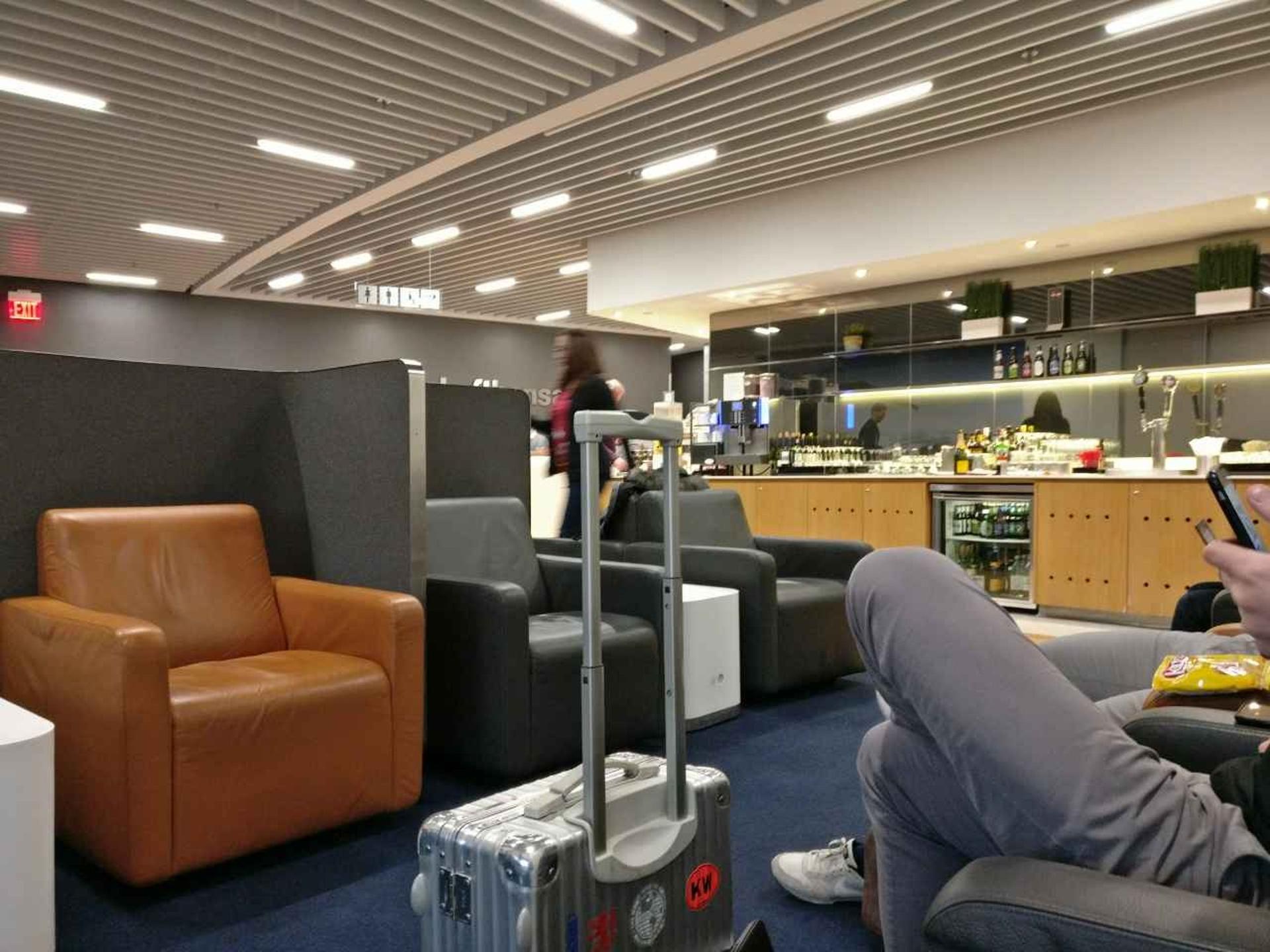Lufthansa Business Lounge  image 2 of 14