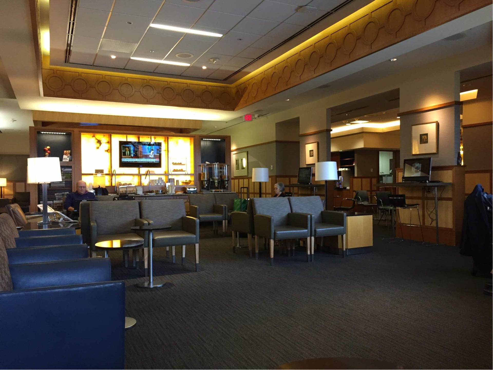 American Airlines Admirals Club image 5 of 7