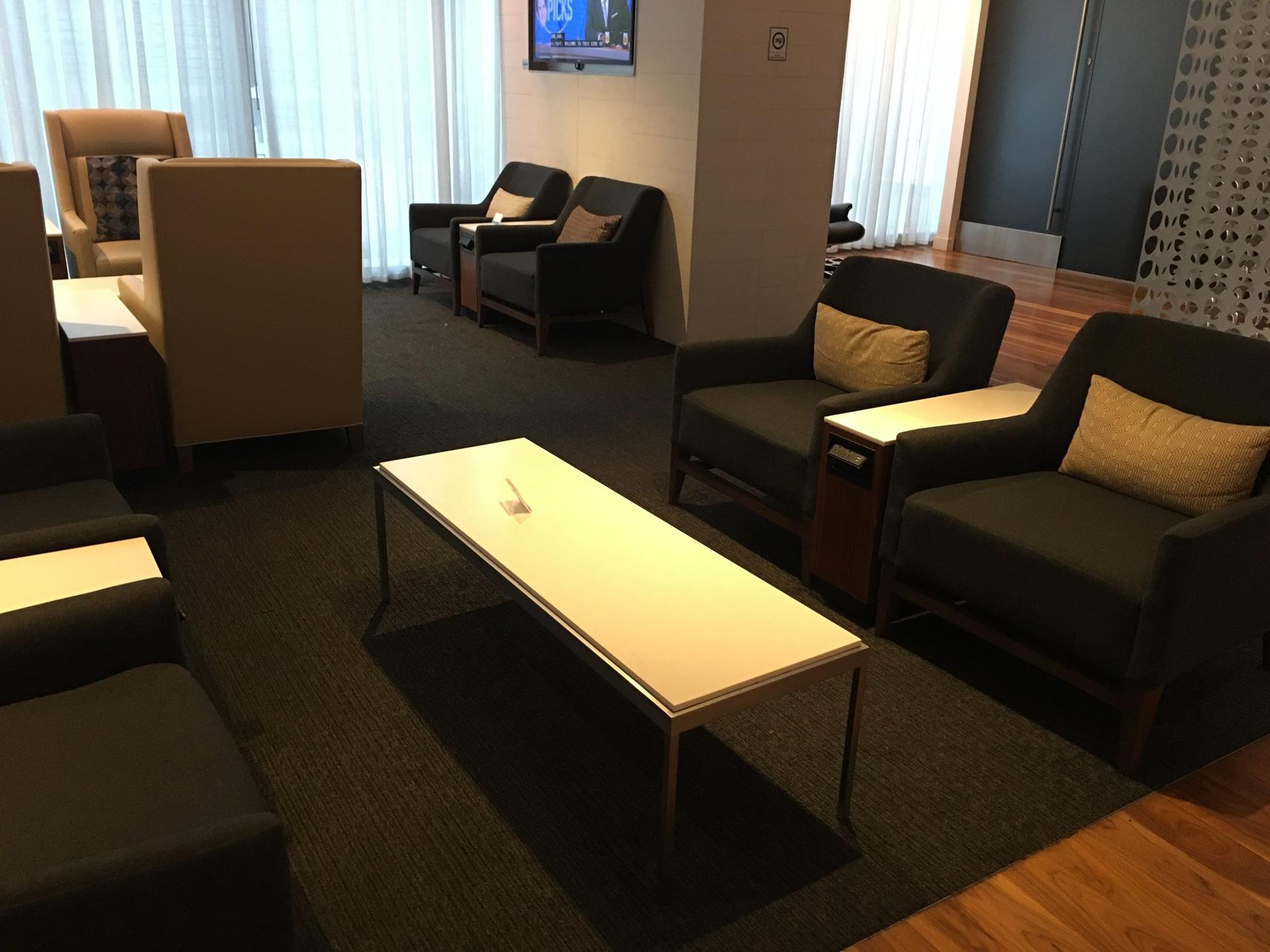 Star Alliance First Class Lounge image 22 of 25