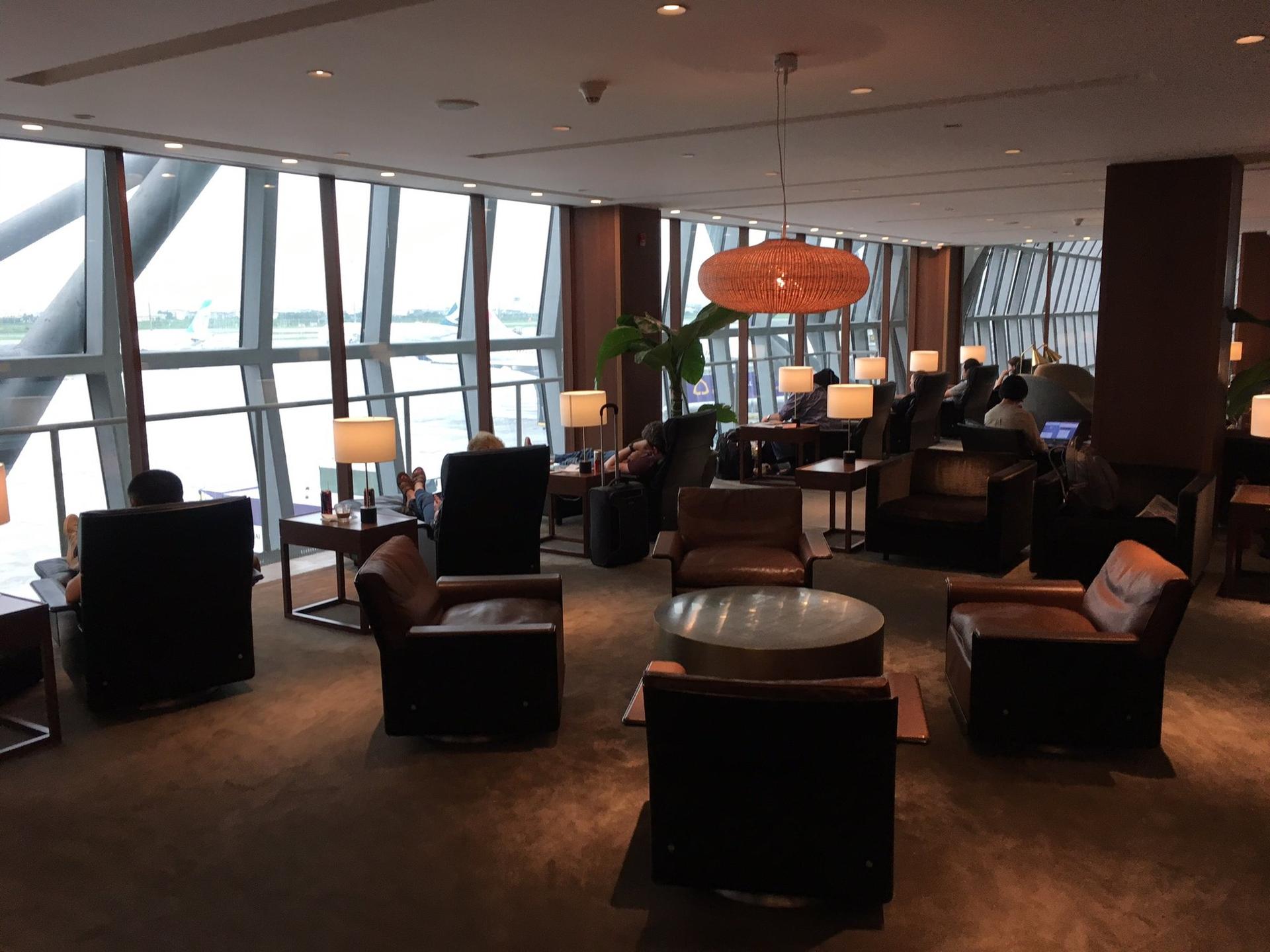 Cathay Pacific First and Business Class Lounge image 46 of 69