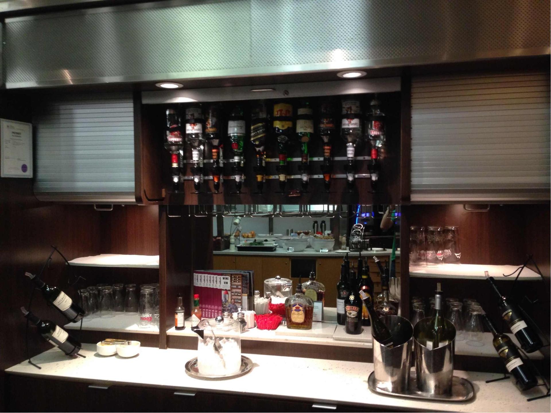Air Canada Maple Leaf Lounge image 3 of 17