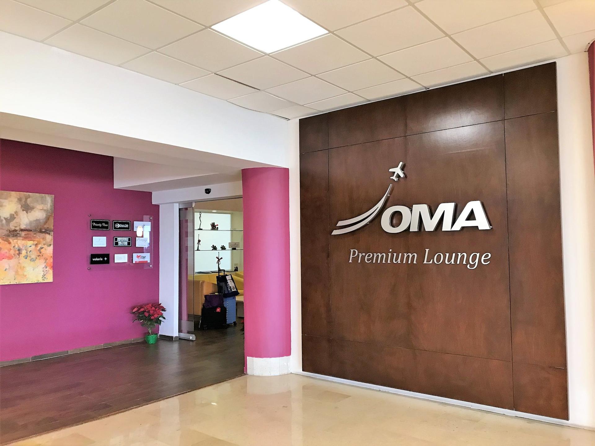 OMA Premium Lounge image 11 of 30
