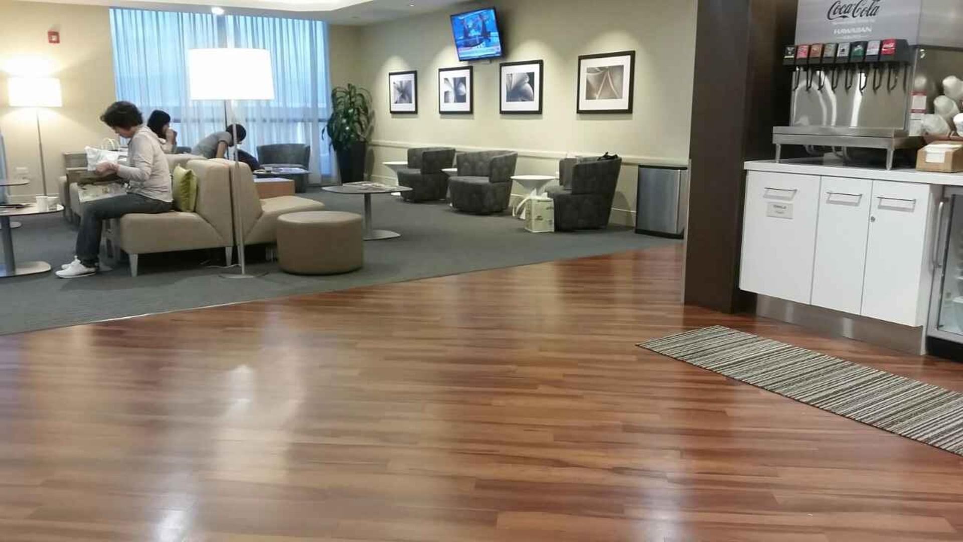 Hawaiian Airlines The Plumeria Lounge image 18 of 41