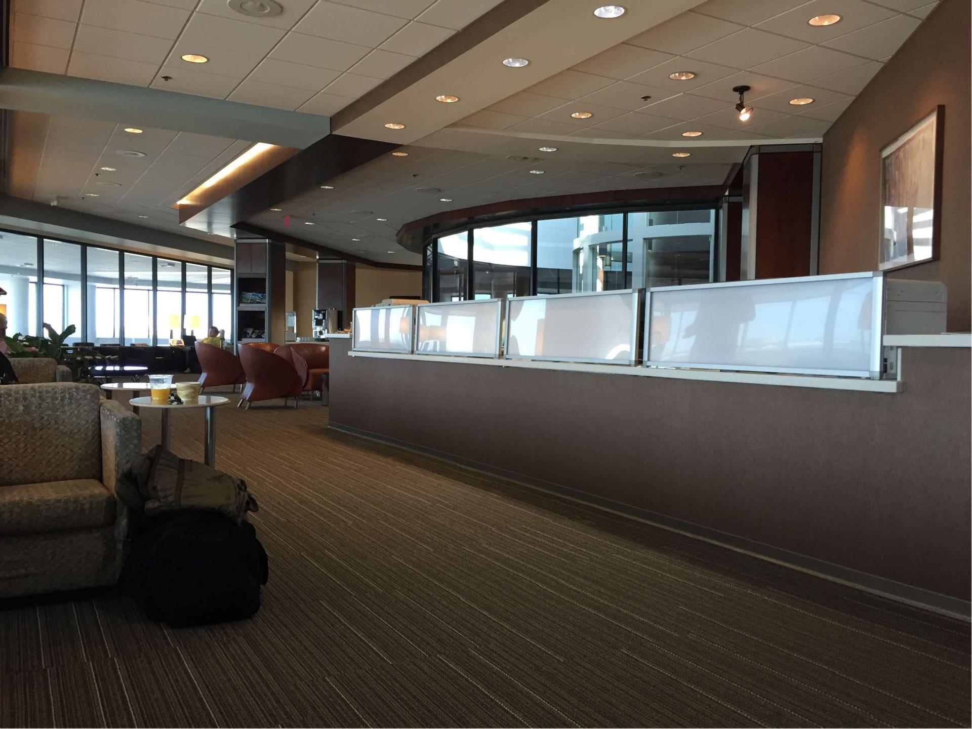 American Airlines Admirals Club image 10 of 16