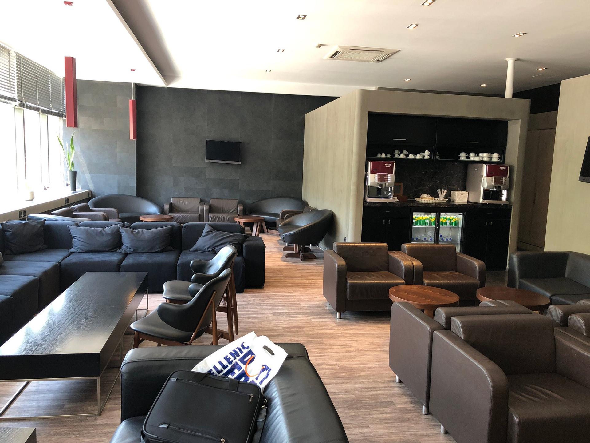 Swissport Filoxenia Lounge image 4 of 5
