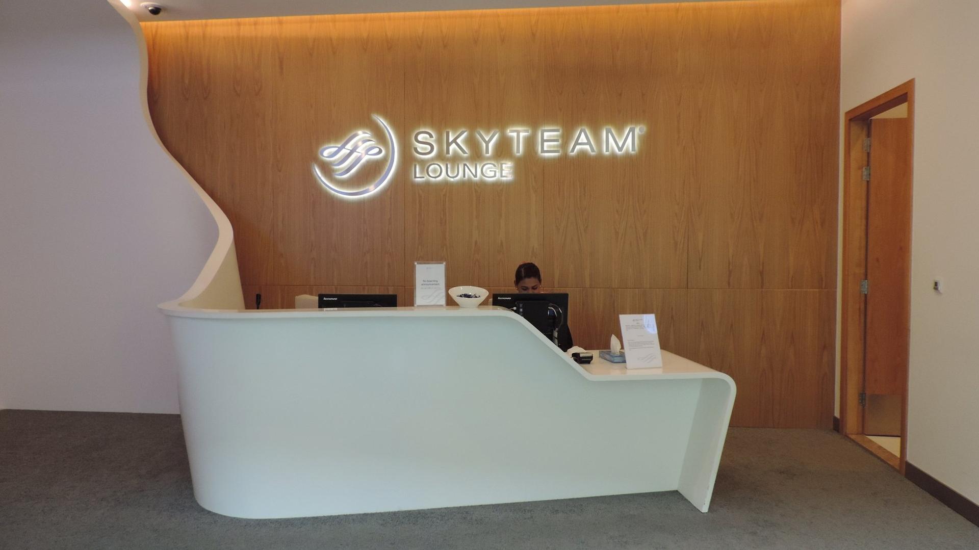 SkyTeam Lounge image 15 of 31