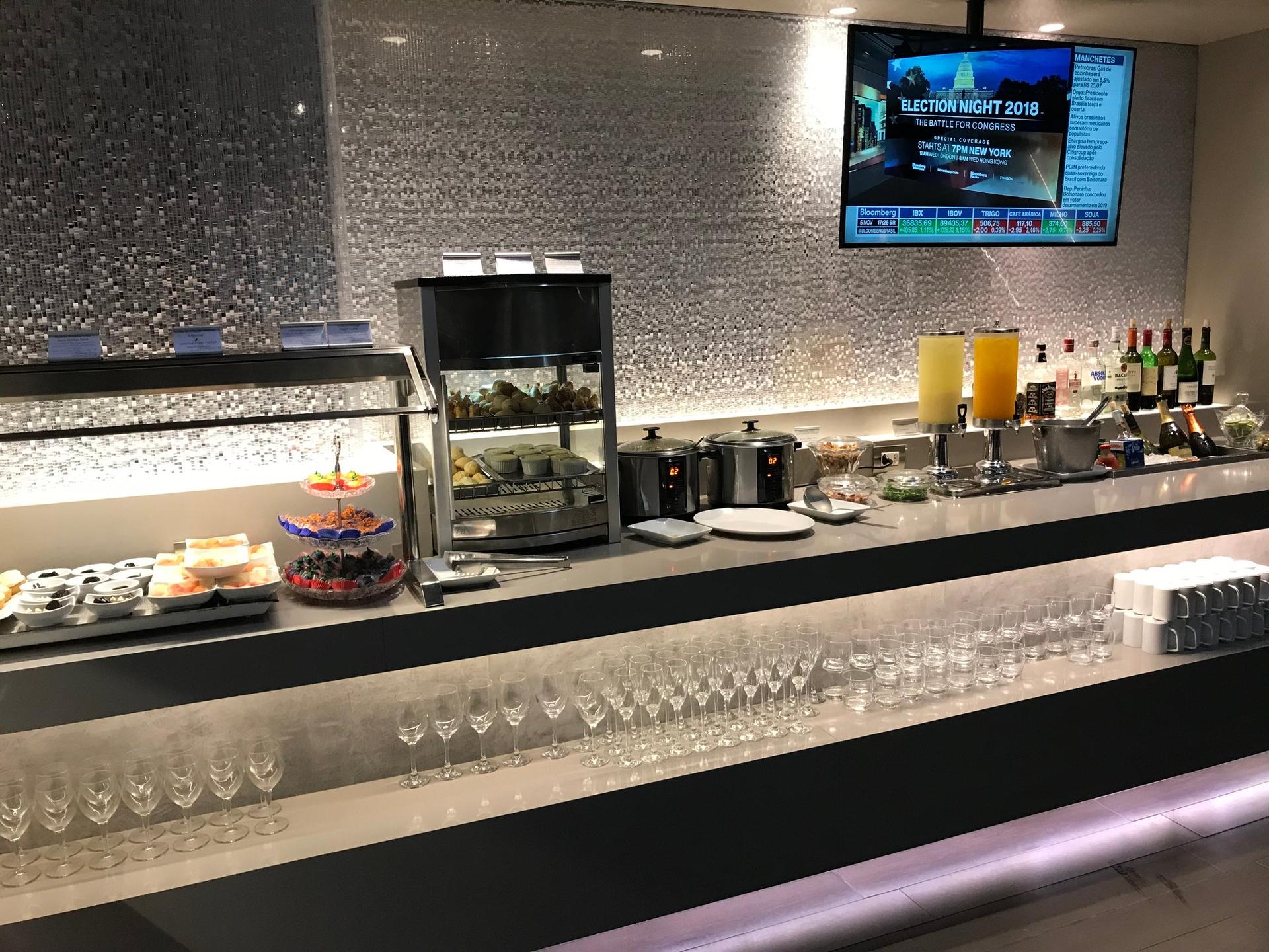 American Airlines Admirals Club image 8 of 30