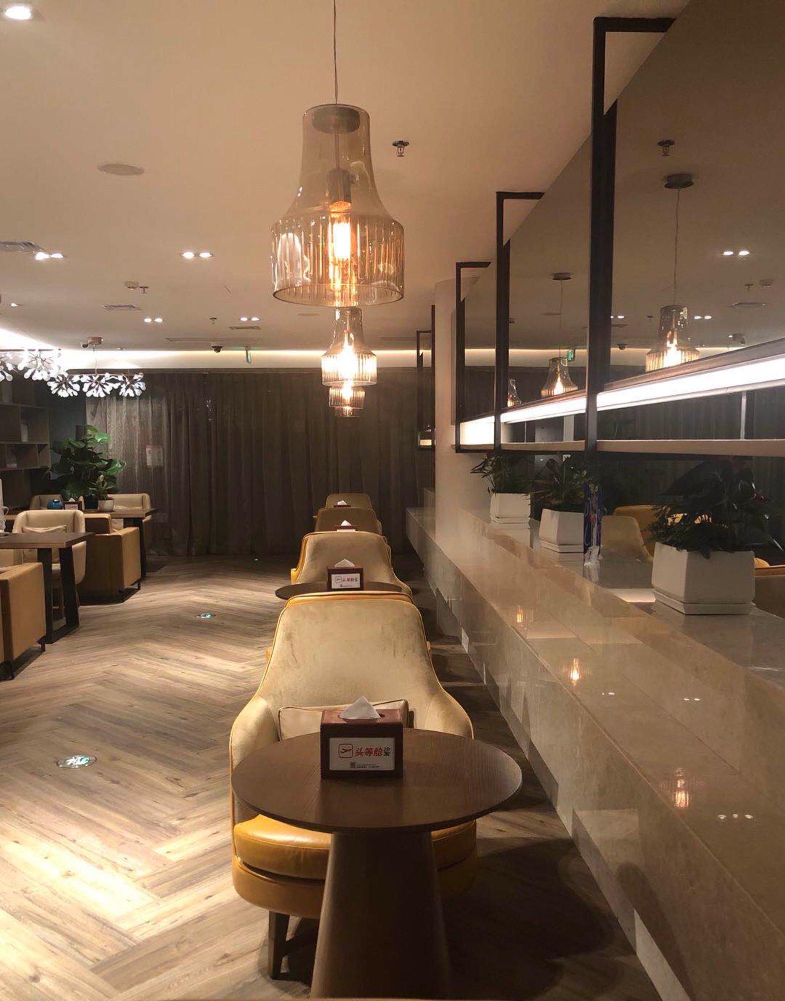 Shenzhen Airport First & Business Class Lounge (Joyee 2) image 9 of 9