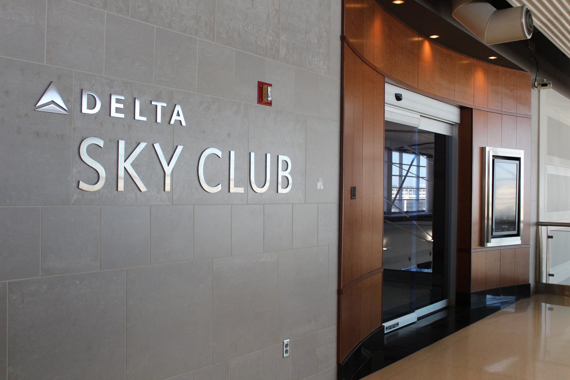 Delta Air Lines Delta Sky Club (Gate A18) image 14 of 34
