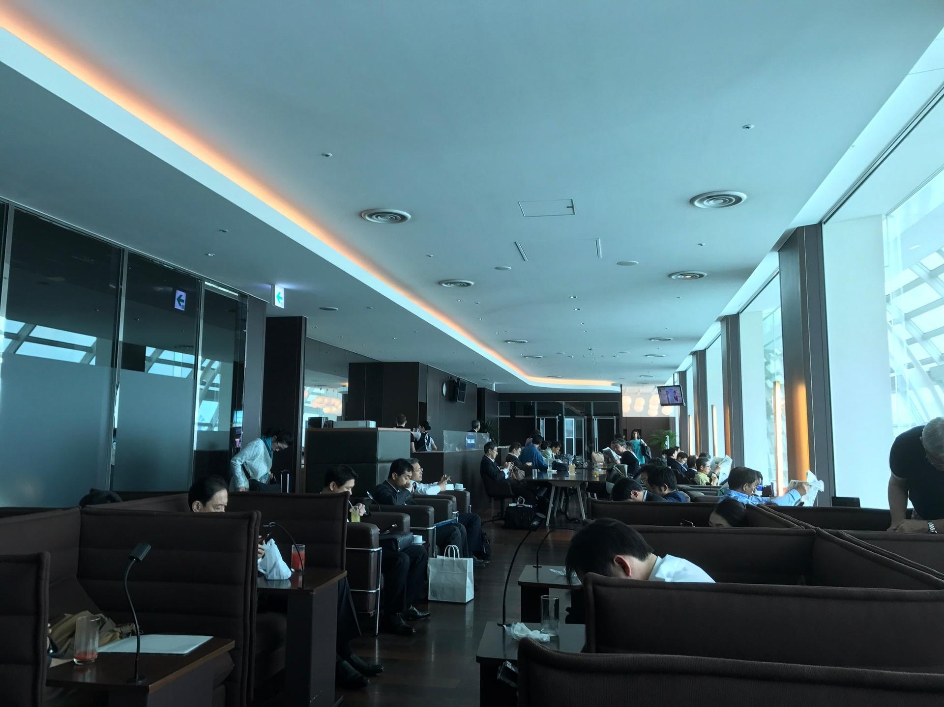 Airport Lounge (South) image 21 of 21