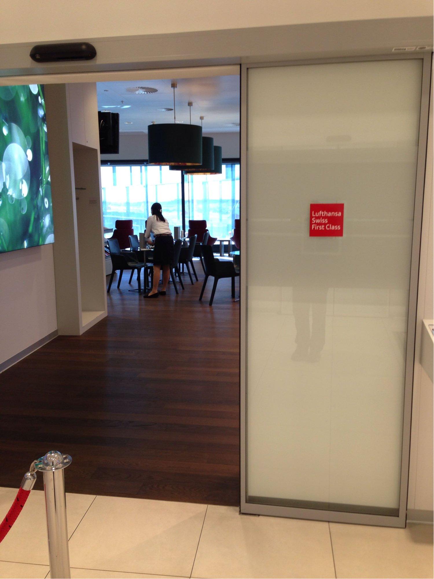 Austrian Airlines HON Circle Lounge image 5 of 5