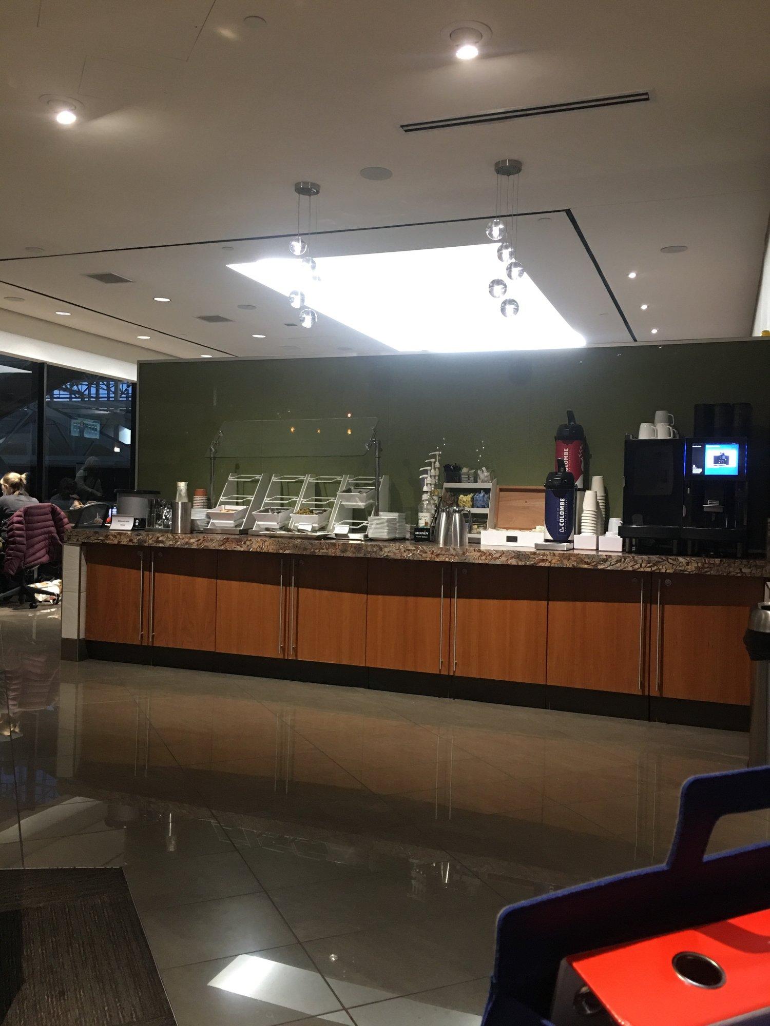 American Airlines Admirals Club image 12 of 12
