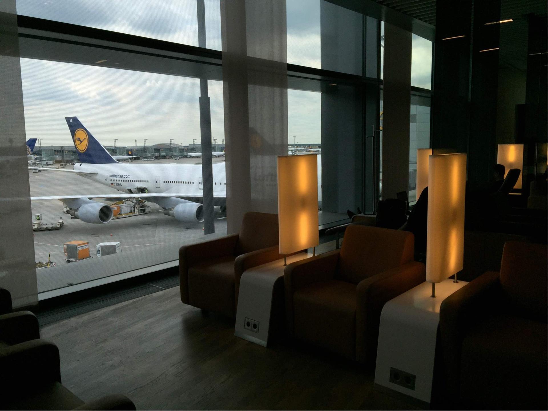 Lufthansa Senator Lounge (Non-Schengen)  image 11 of 17