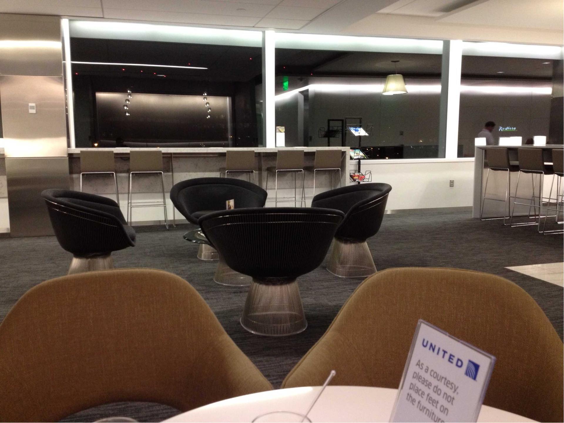 United Airlines United Club image 3 of 57