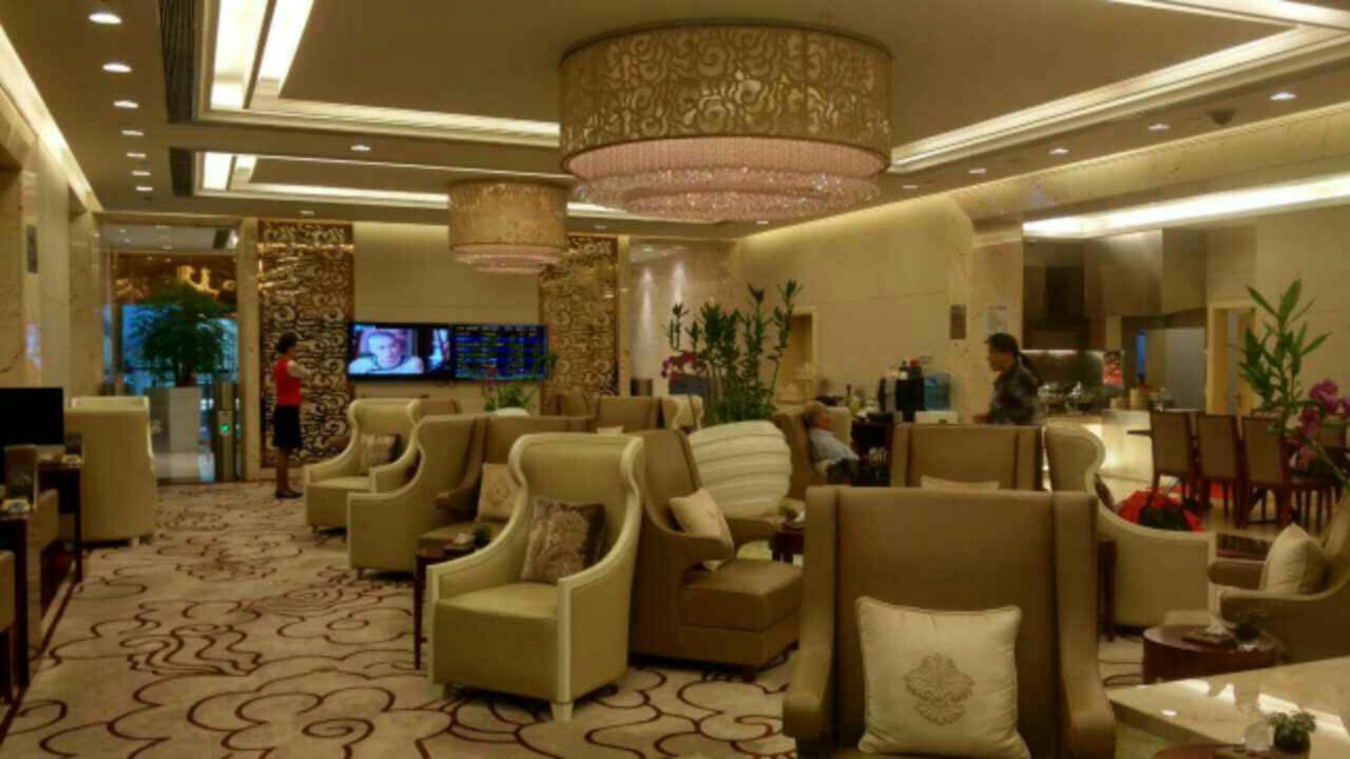 Shenzhen Airlines King Lounge Hall 3 image 1 of 1