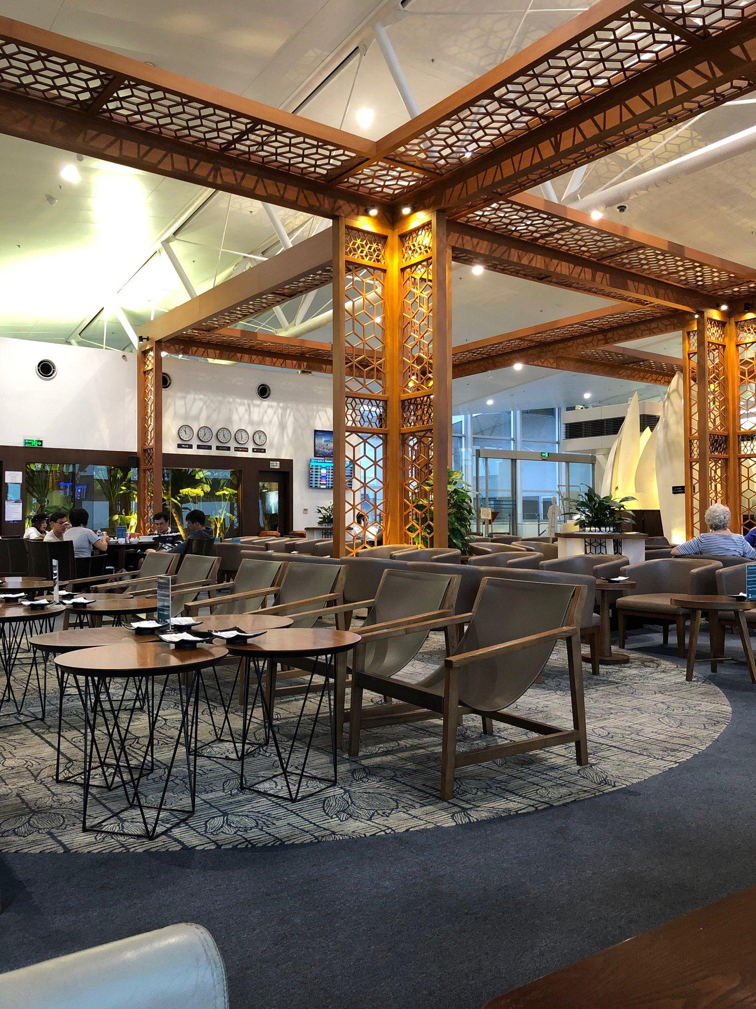 Vietnam Airlines Business Class Lounge image 14 of 16