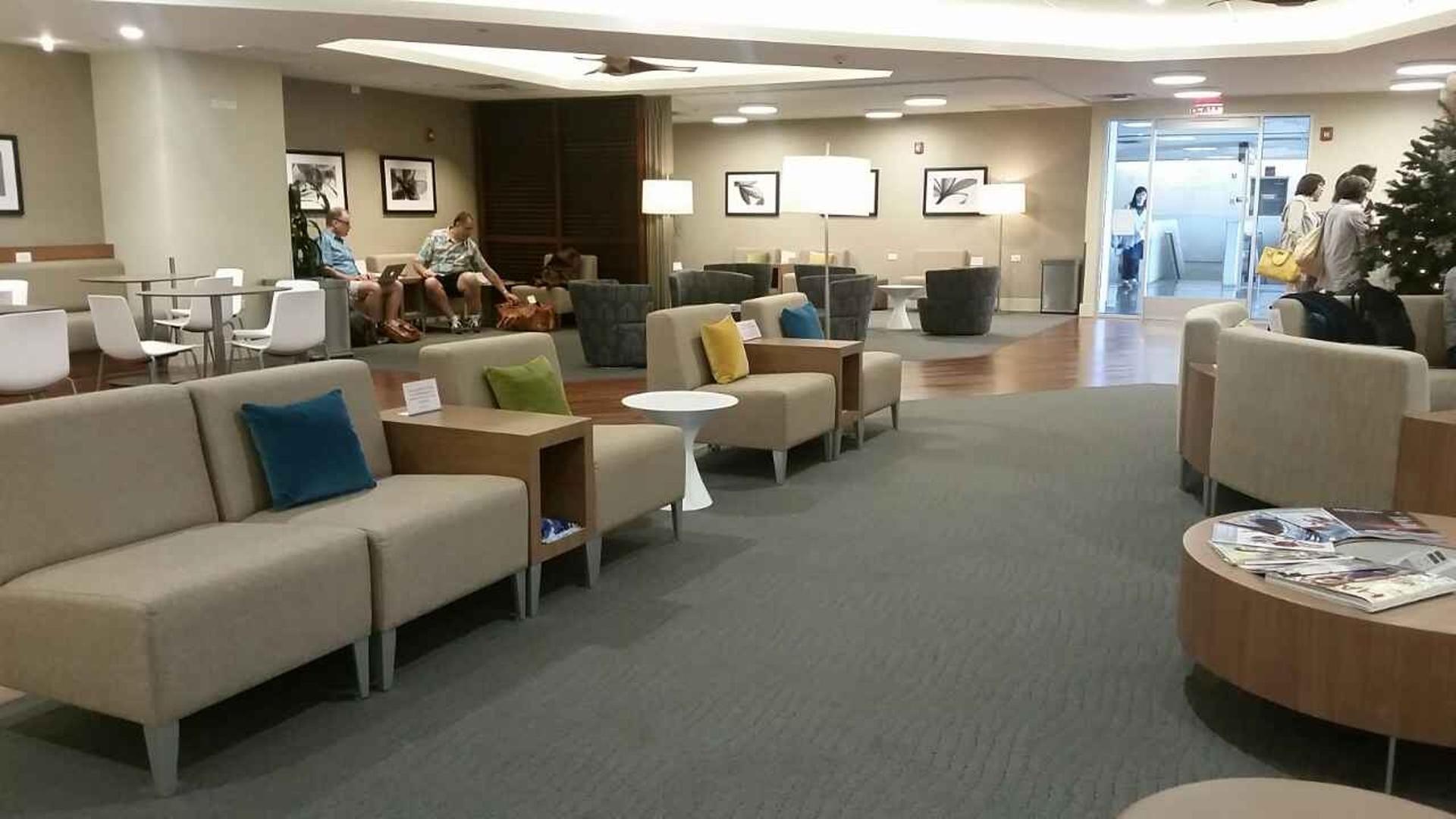 Hawaiian Airlines The Plumeria Lounge image 4 of 41