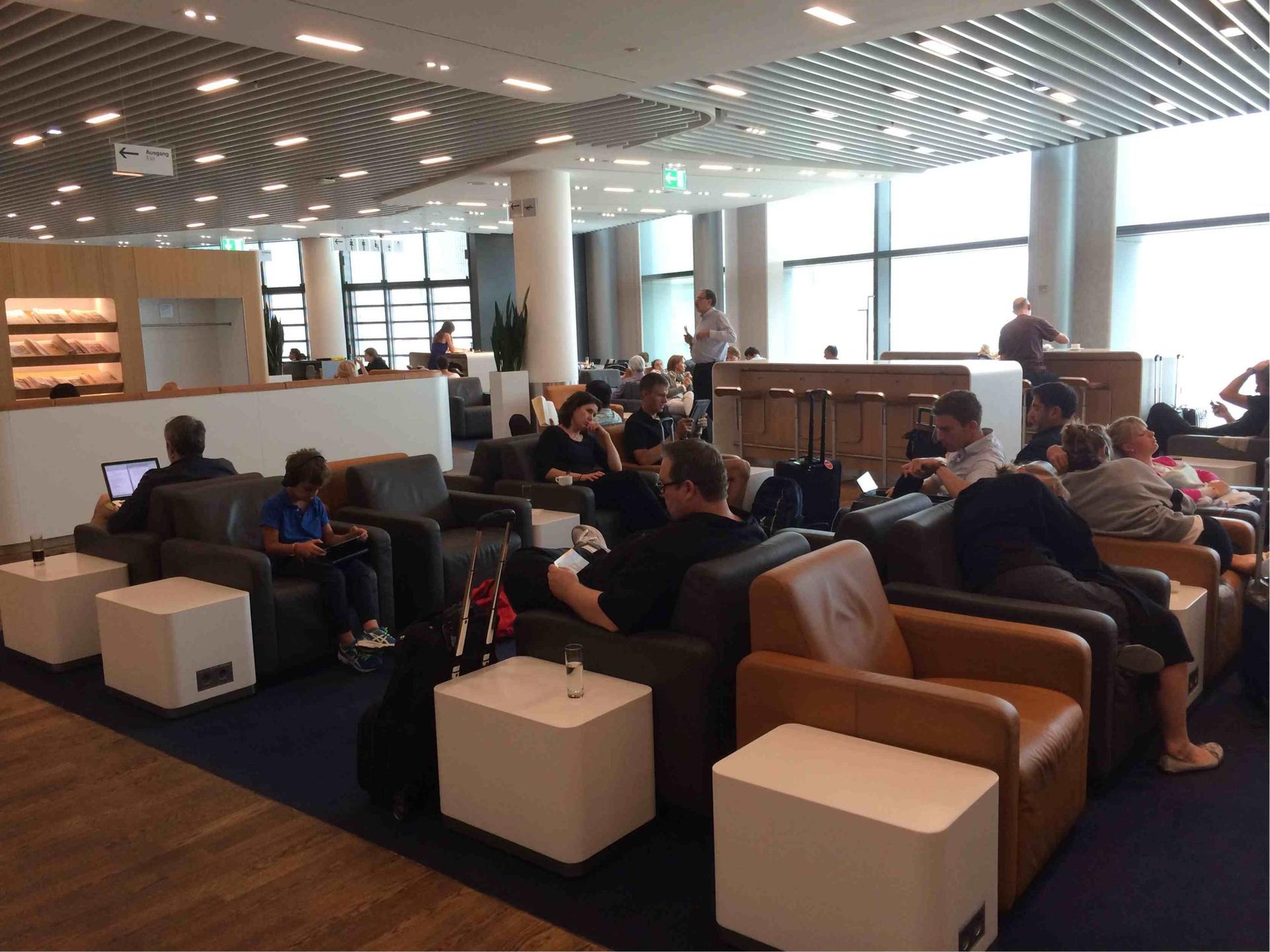 Lufthansa Business Lounge (Schengen, Gate A13) image 6 of 13