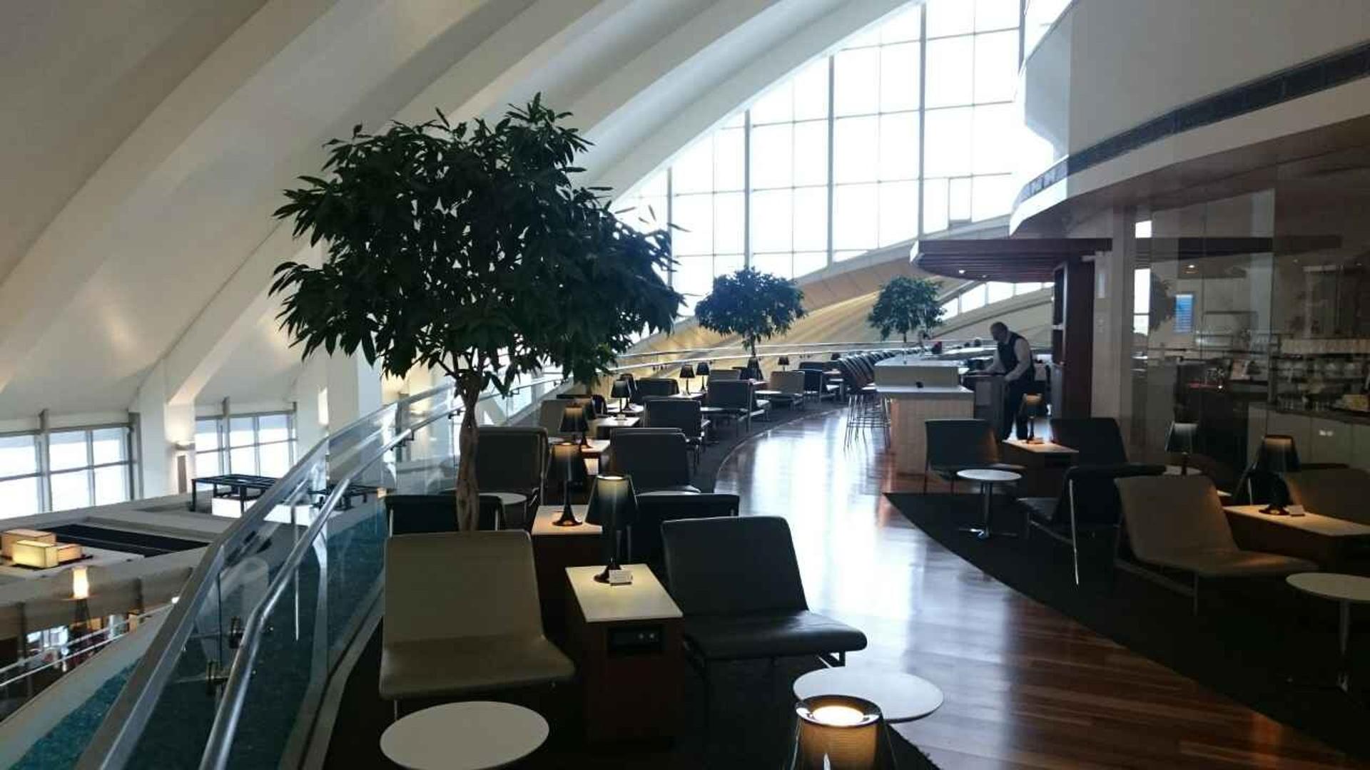 Star Alliance Business Class Lounge image 20 of 72
