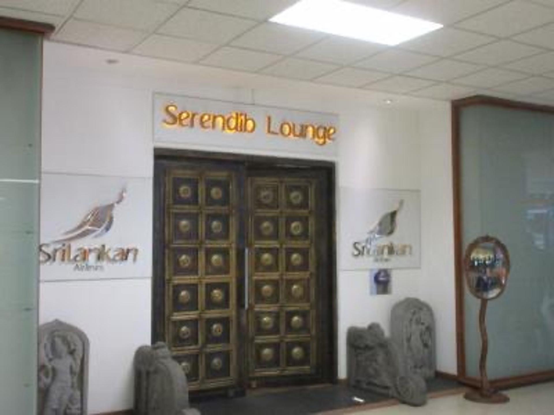 SriLankan Airlines Serendib Lounge image 11 of 14