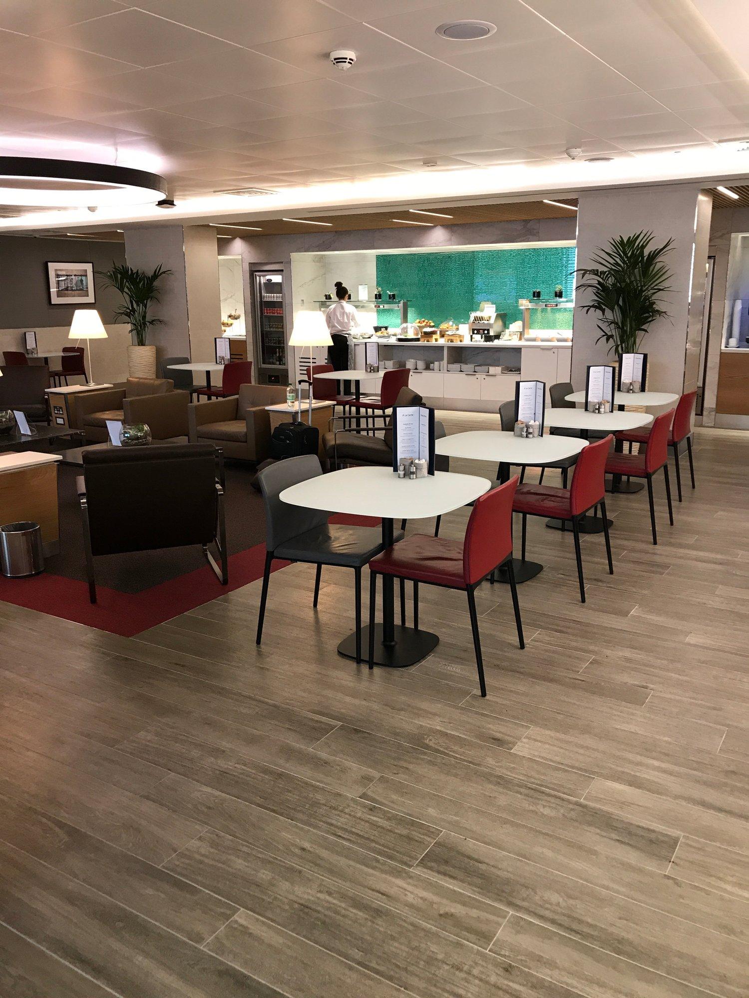 American Airlines Arrivals Lounge image 6 of 10