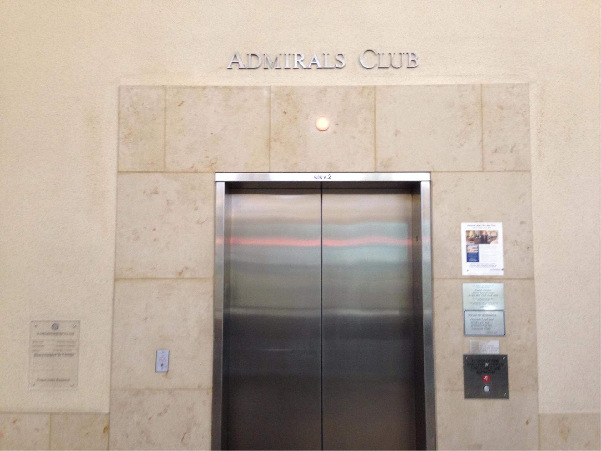 American Airlines Admirals Club image 3 of 12