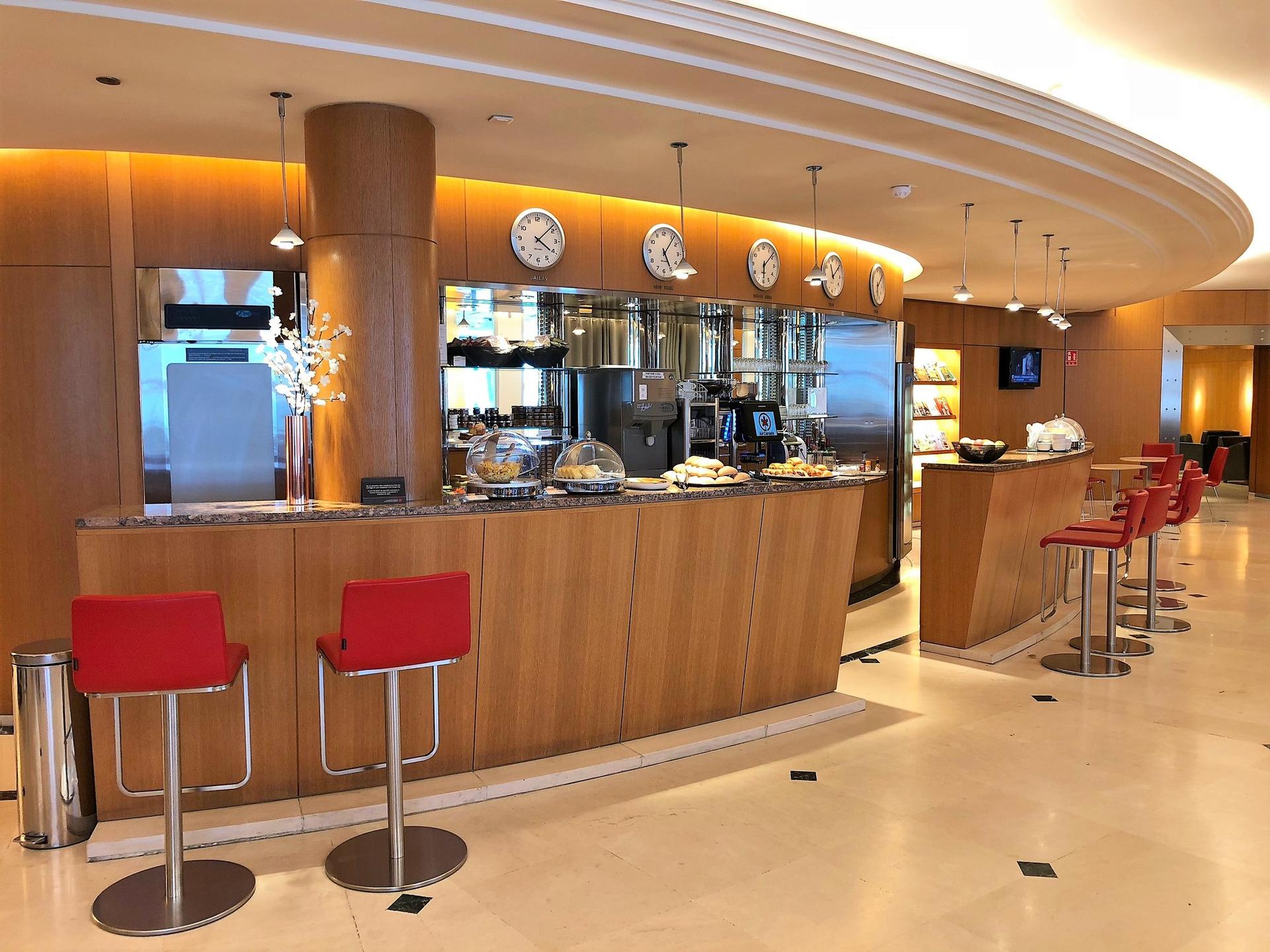 Air Canada Maple Leaf Lounge image 2 of 64