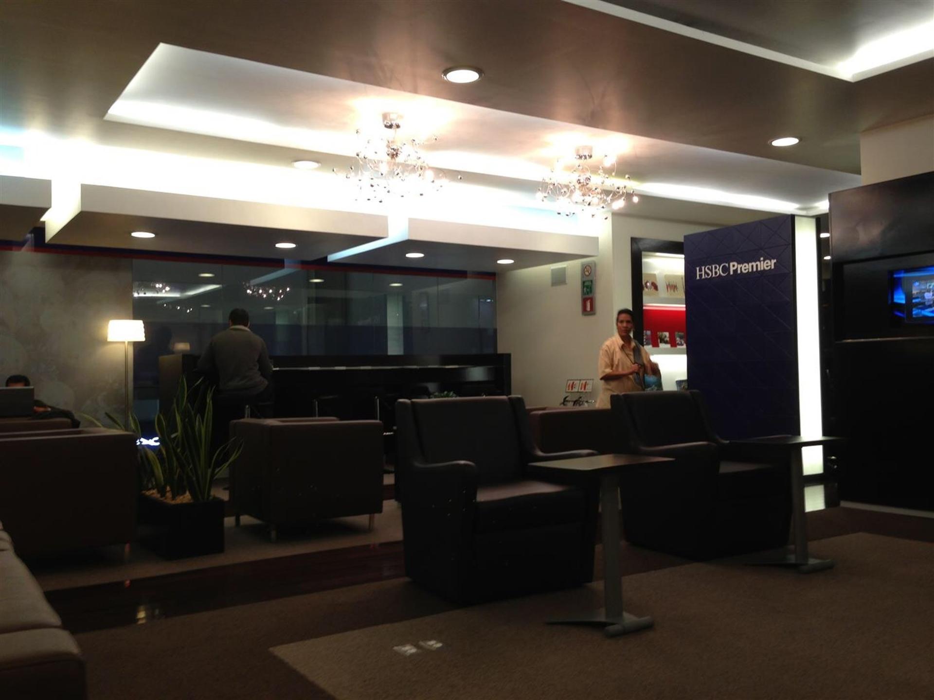 HSBC Premier Lounge image 2 of 4