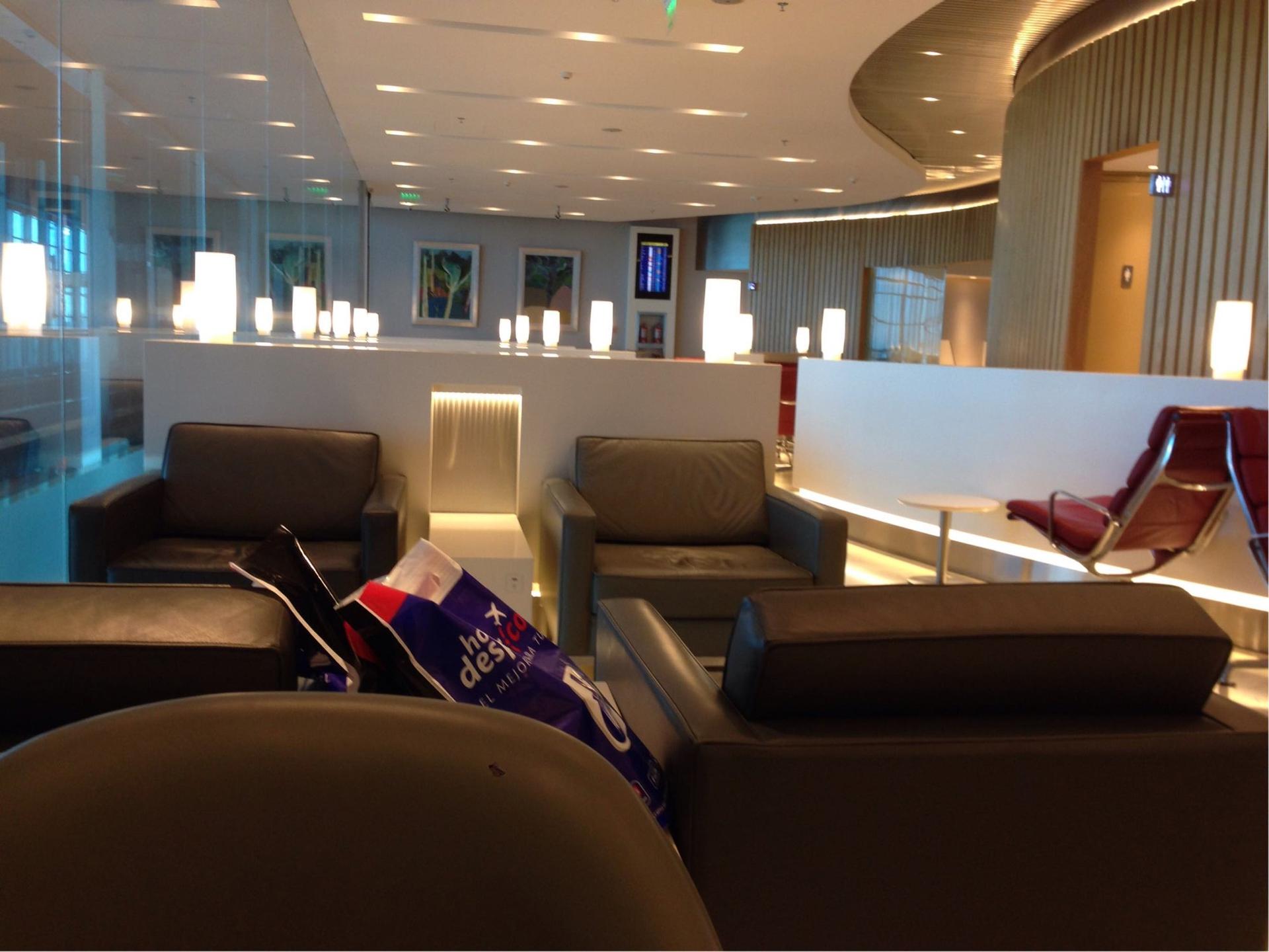American Airlines Admirals Club & Iberia VIP Lounge image 1 of 18