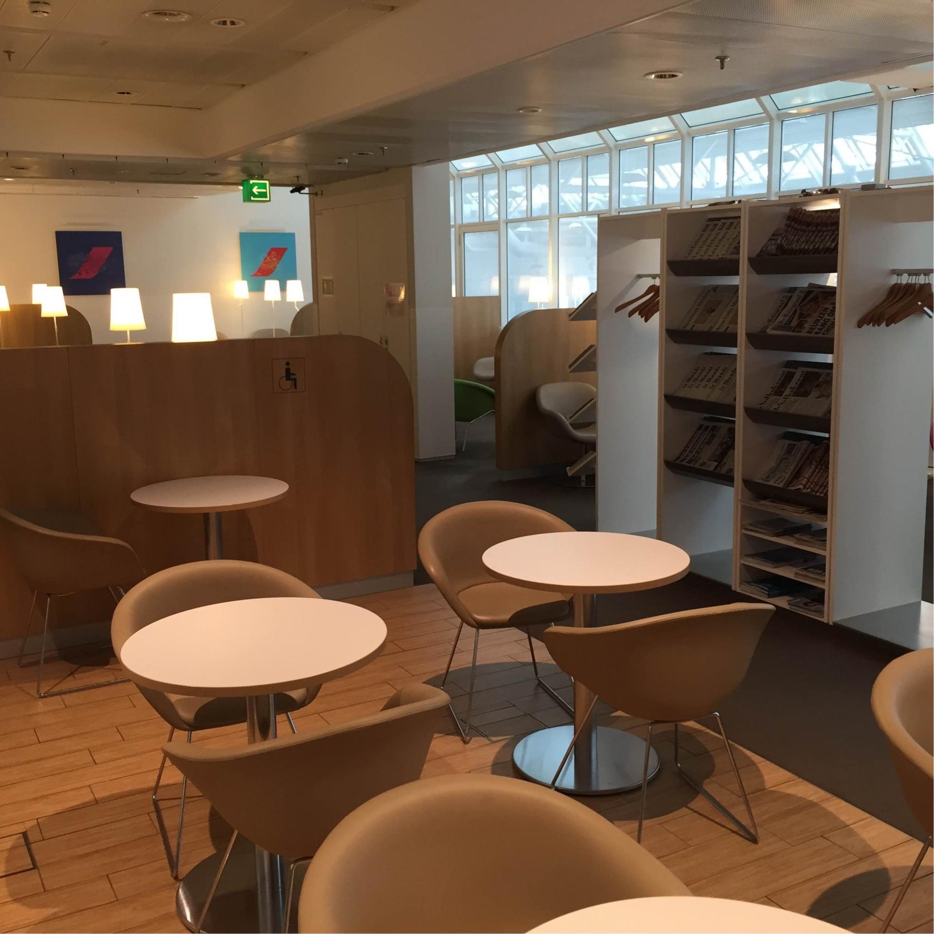 Air France Lounge image 2 of 3