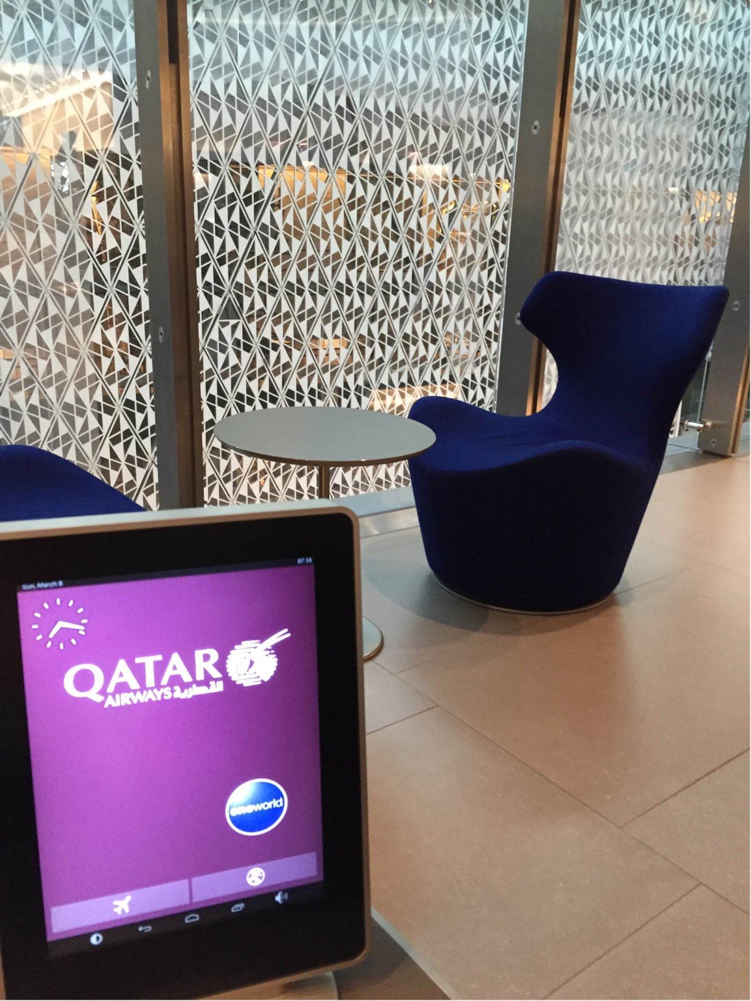 Qatar Airways Al Mourjan Business Class Lounge image 35 of 100