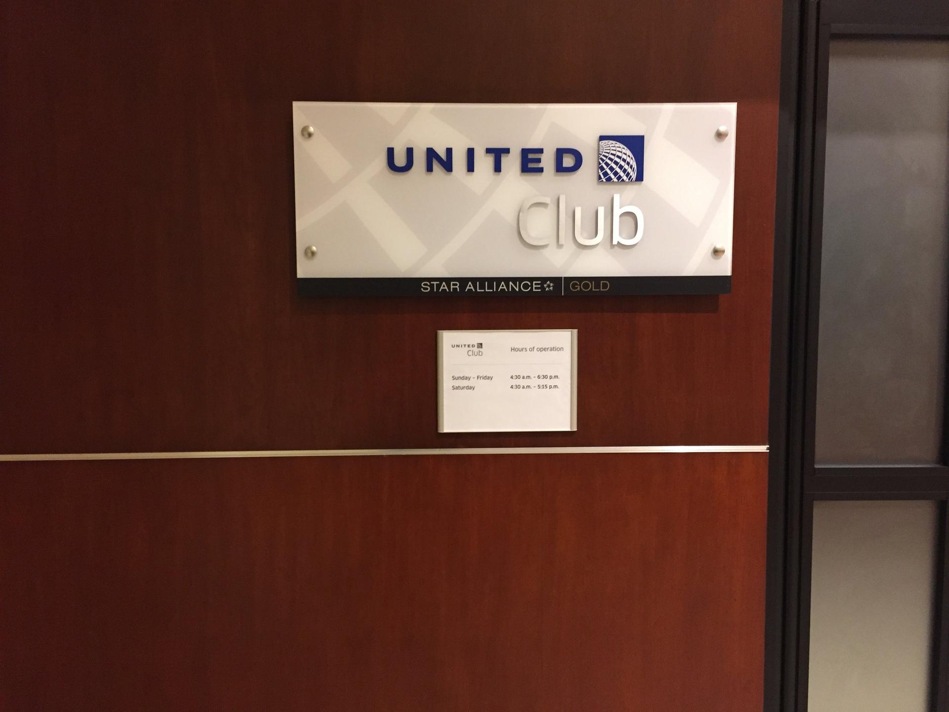 United Airlines United Club image 9 of 22
