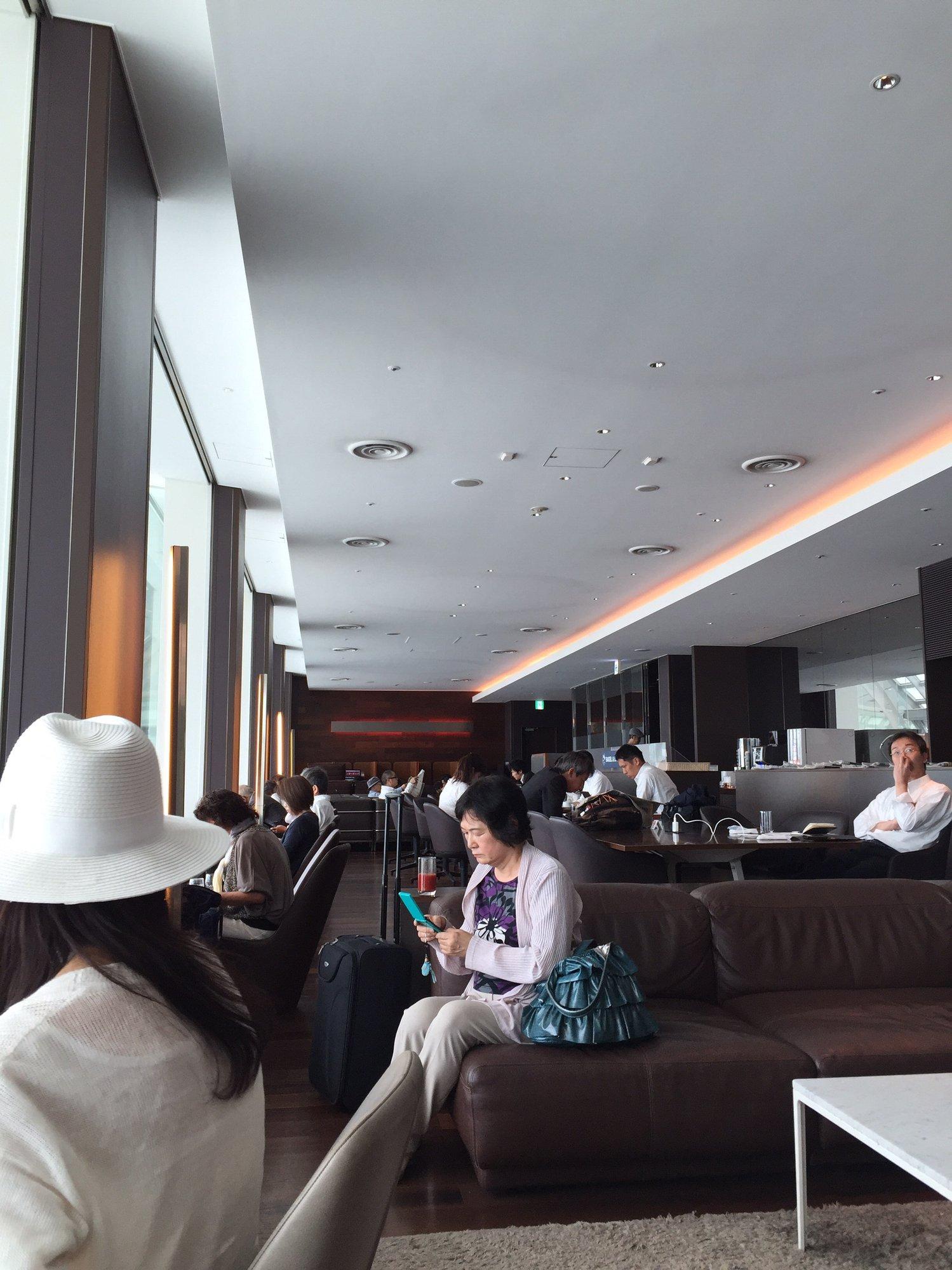 Airport Lounge (South) image 14 of 21