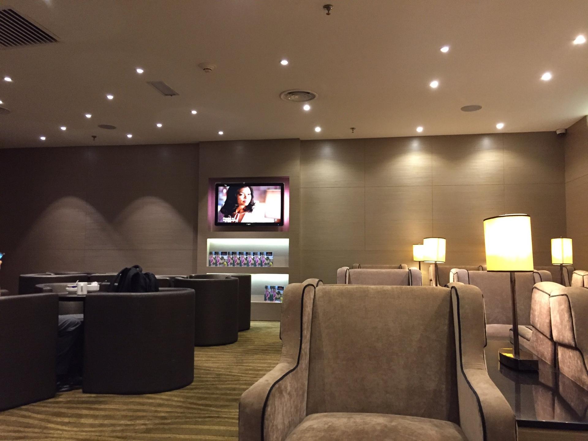 Plaza Premium Lounge (Domestic Departures) image 12 of 39