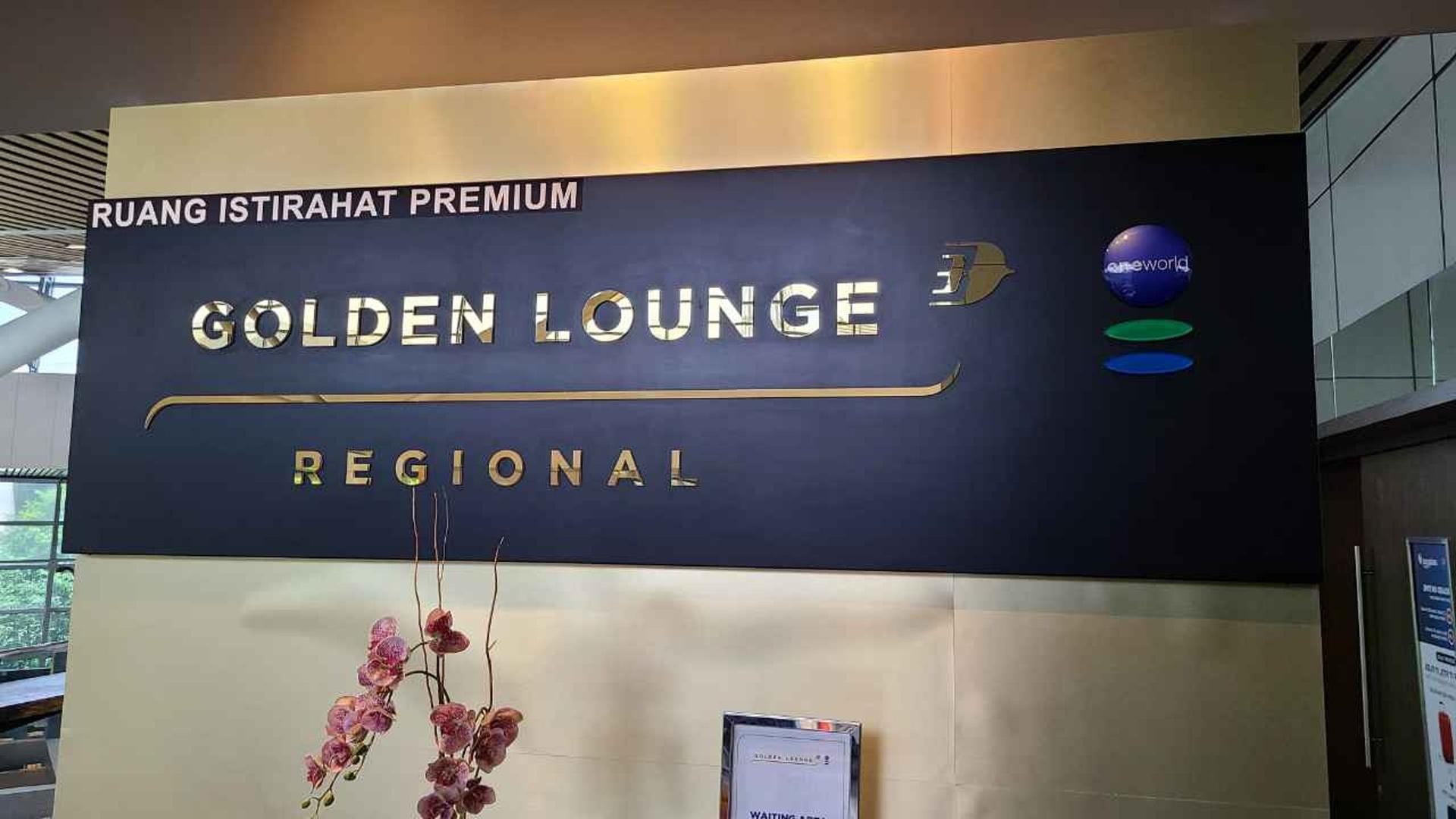 Malaysia Airlines Golden Lounge (Regional) image 2 of 13