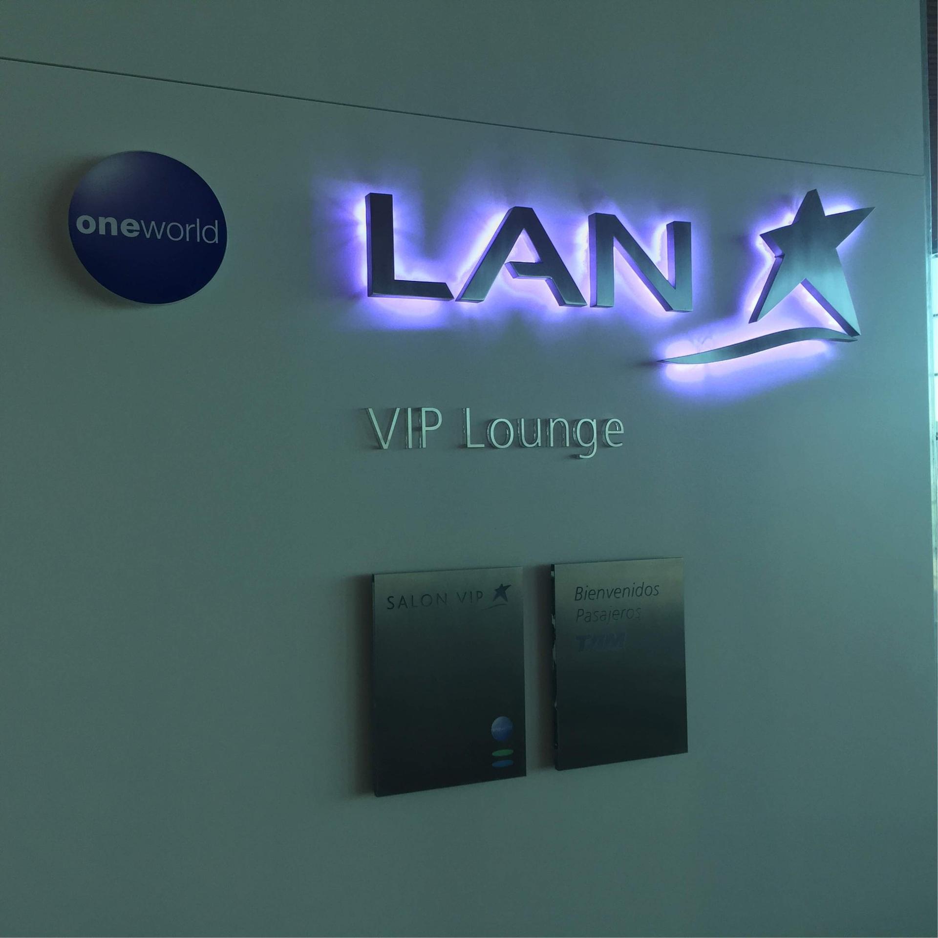 LATAM VIP Lounge image 5 of 15