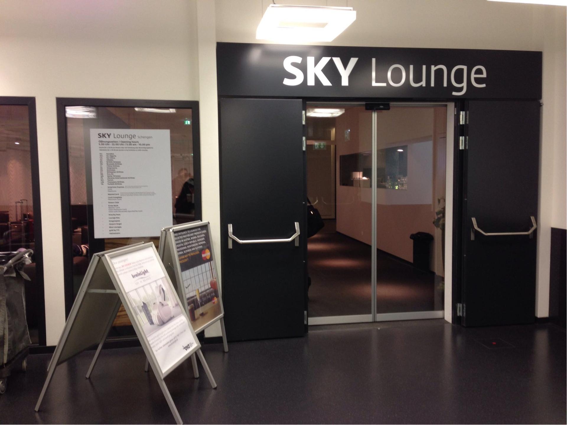 Sky Lounge (Schengen) image 21 of 43