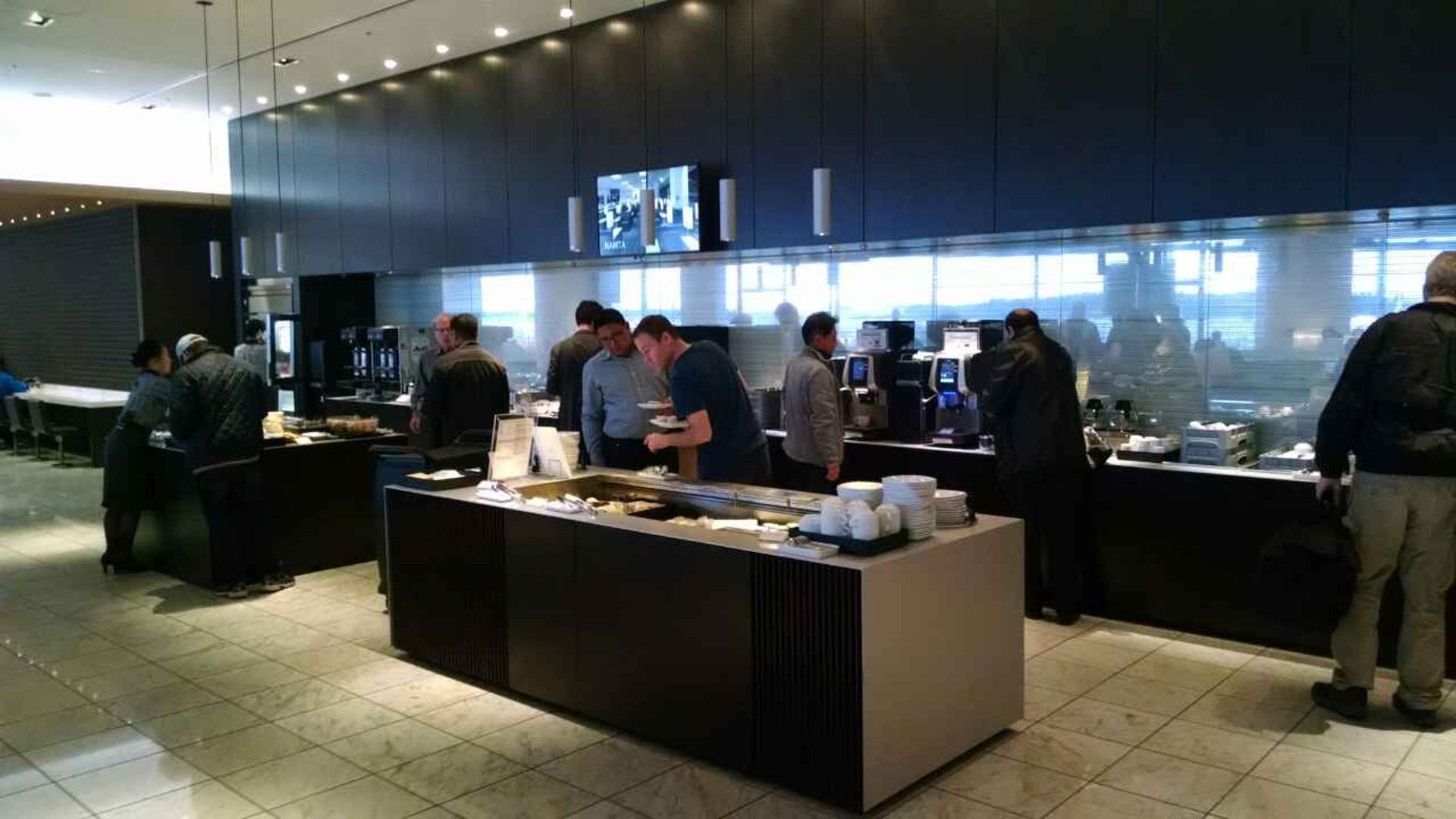 All Nippon Airways ANA Lounge image 19 of 39