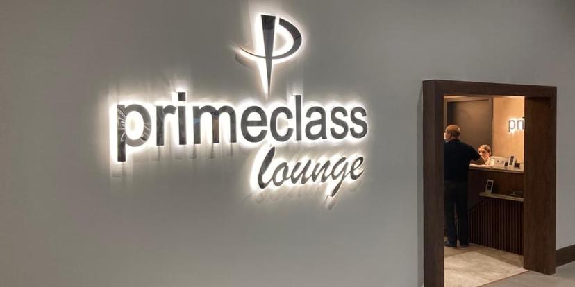 Primeclass Business Lounge image 5 of 5