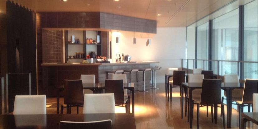 All Nippon Airways ANA Lounge image 2 of 5
