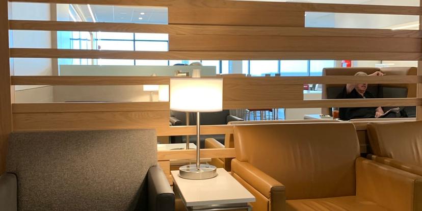 American Airlines Admirals Club image 4 of 5