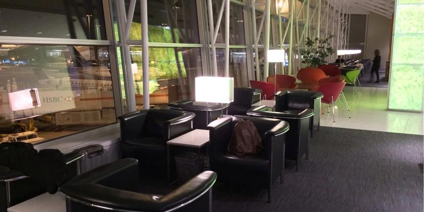 Air Canada Maple Leaf Lounge image 4 of 5