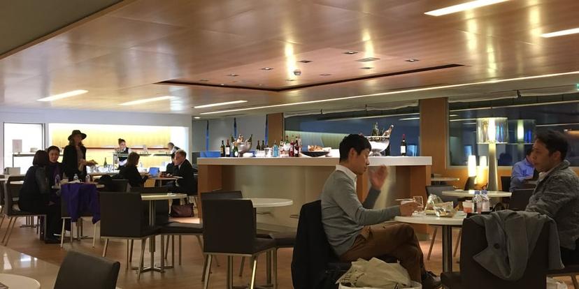 Air France Lounge (Concourse K) image 1 of 5
