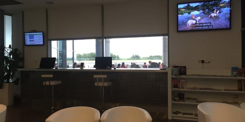 Zadar Airport Business Lounge image 1 of 5